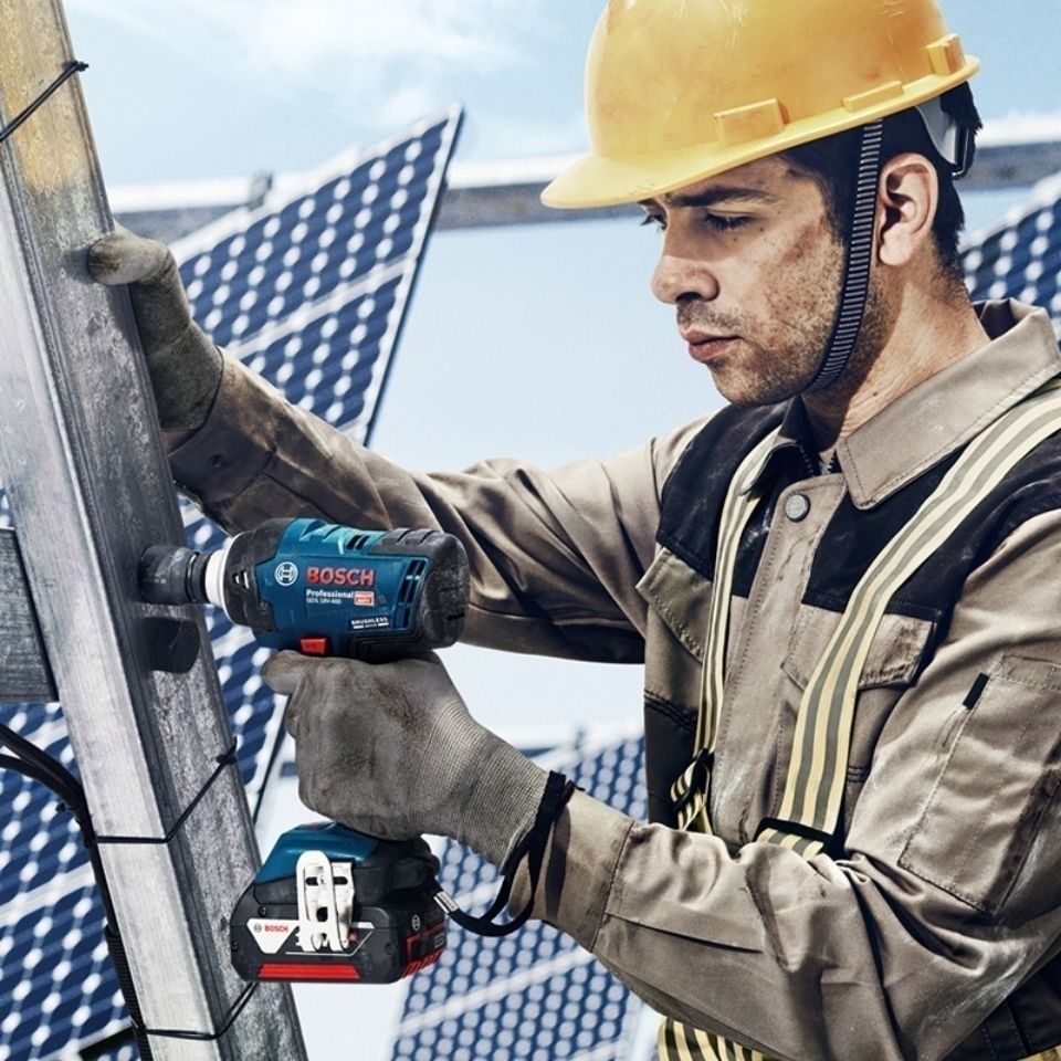 Llave de Impacto Inalámbrica B - Power Tools Cordless reseña y precio